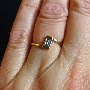 AVON Vintage Delicate Hues Stackable Ring, Simulated Light Sapphire, Goldtone